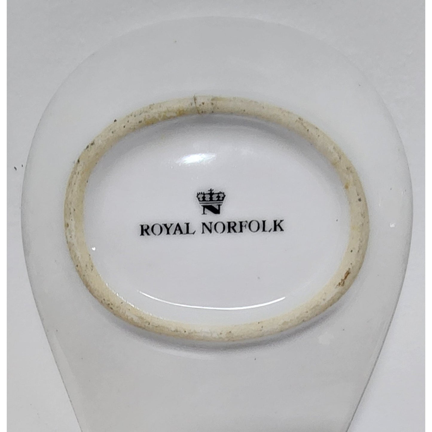Royal Norfolk Holly Berry Spoon Rest Gold Trim Christmas Ceramic Vintage