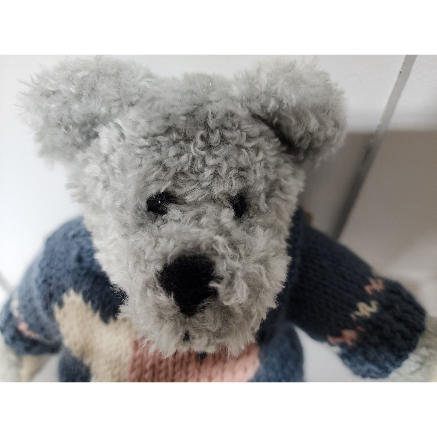 Boyds “Floyd” Archive Bear + Bath & Body Works Snowflake Scarf Bear, 2 Plush Set