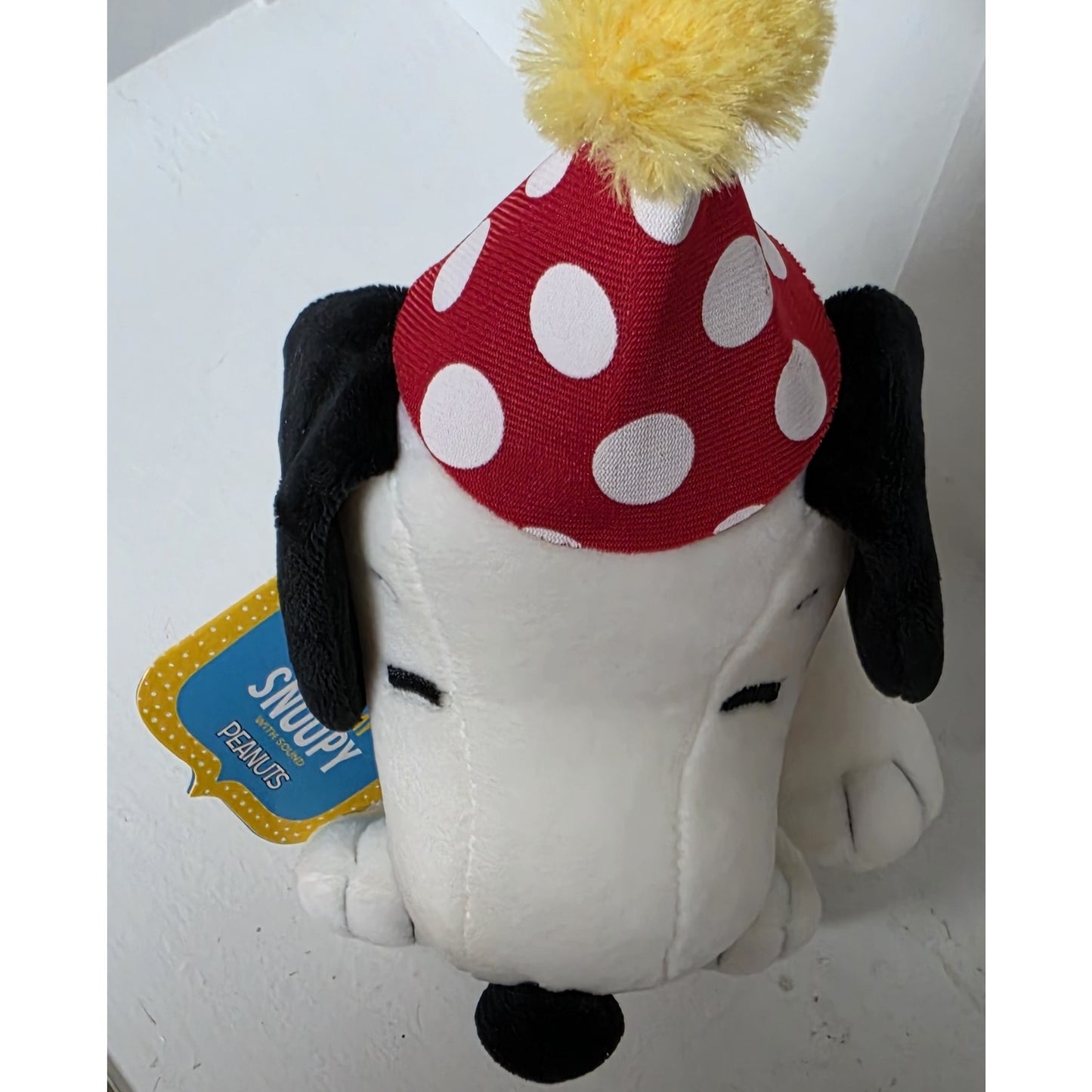 Hallmark Peanuts 2014 Birthday Snoopy Plush – Sound Off, Clean & Adorable