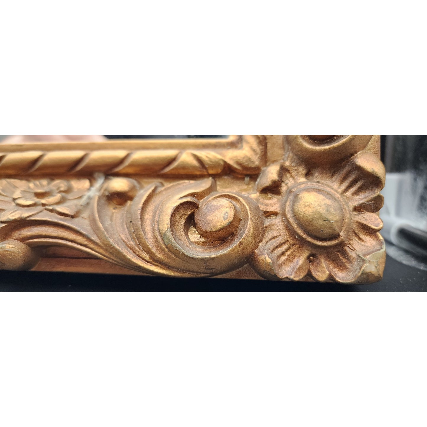 Bassett Ornate Gold Leaf Wall Mirror 35.75x23.75 Vintage Style Frame