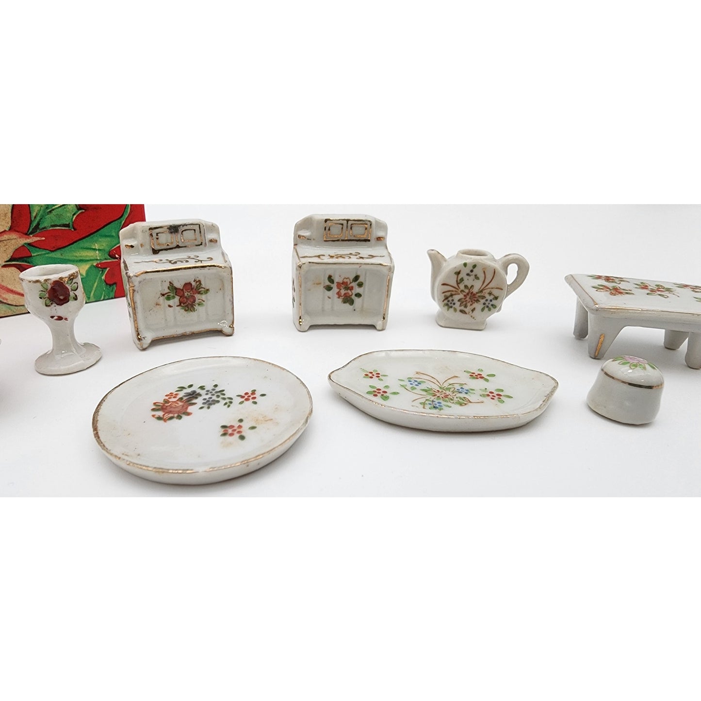 Vintage Porcelain Miniature Dollhouse Furniture Set 19pc Floral 22K Gold Japan