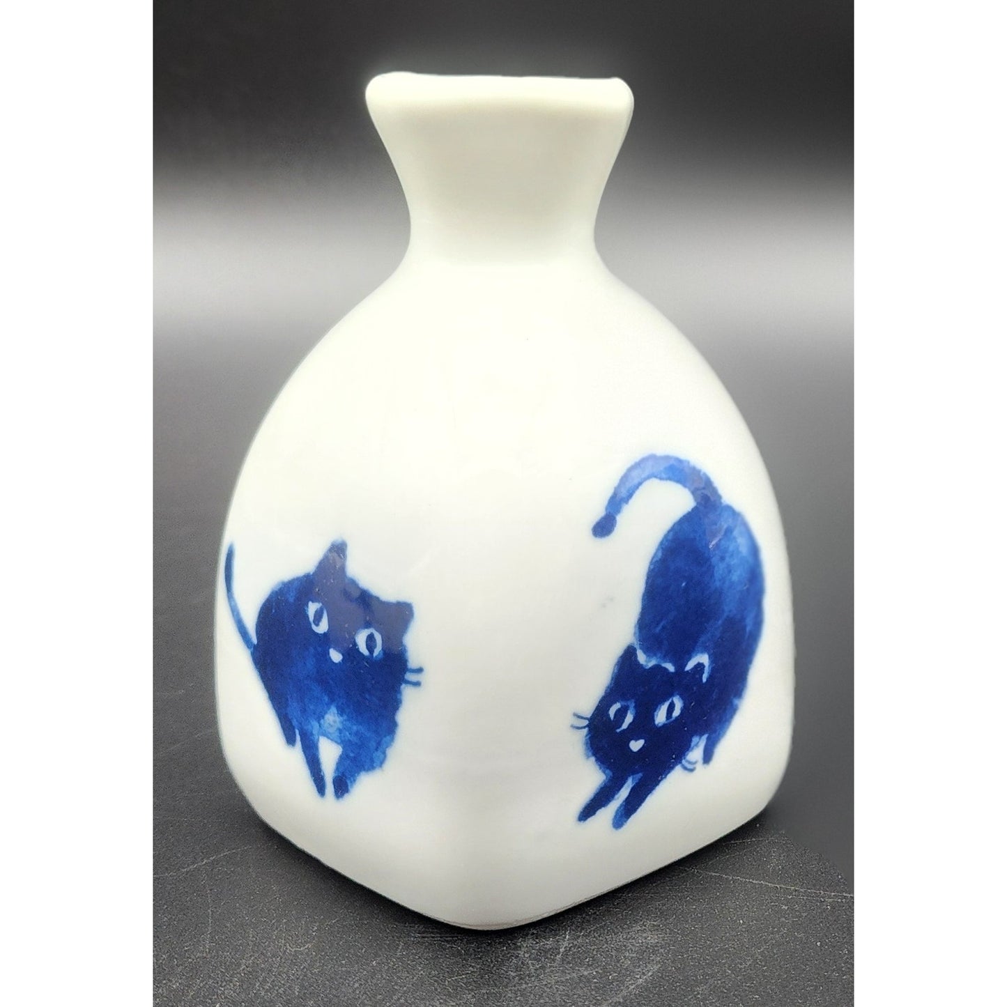 Kotobuki Japanese Midnight Blue Cat Sake Set w/ Box – 5pc Ceramic Like New VTG