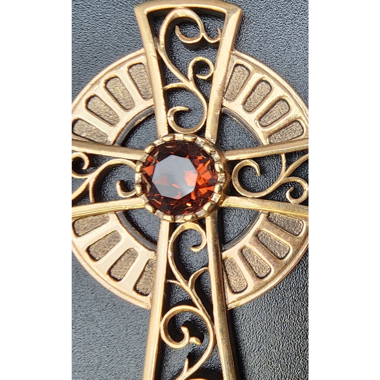 1979 Sarah Coventry Celtic Cross Necklace w/ Amber Gemstone – Limited Edition