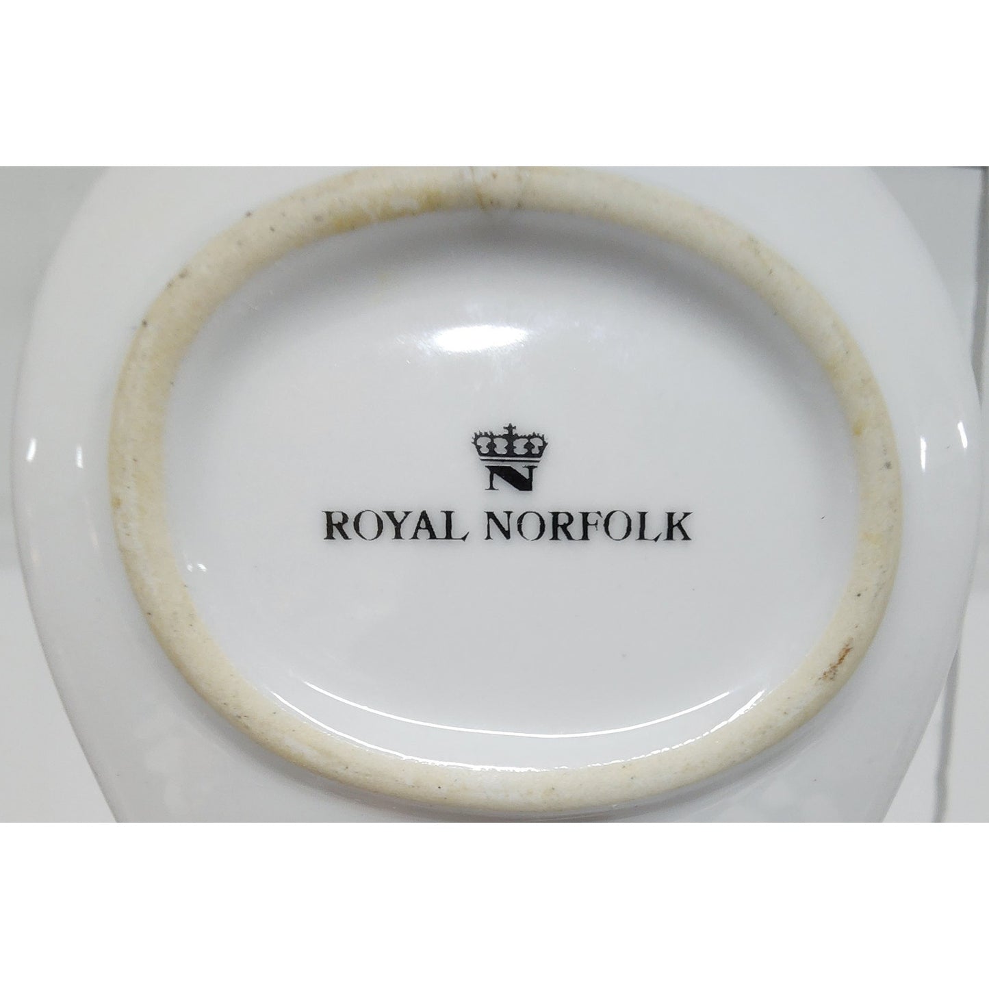 Royal Norfolk Holly Berry Spoon Rest Gold Trim Christmas Ceramic Vintage