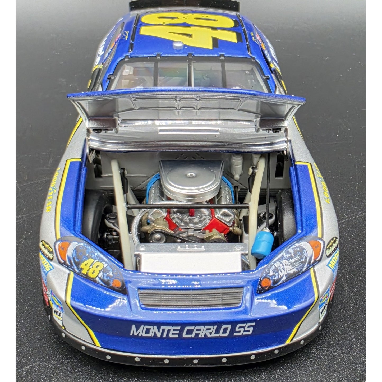 2006 Jimmie Johnson #48 Lowe’s RCCA Club Car 1:24 Action Diecast w/ Case & COA