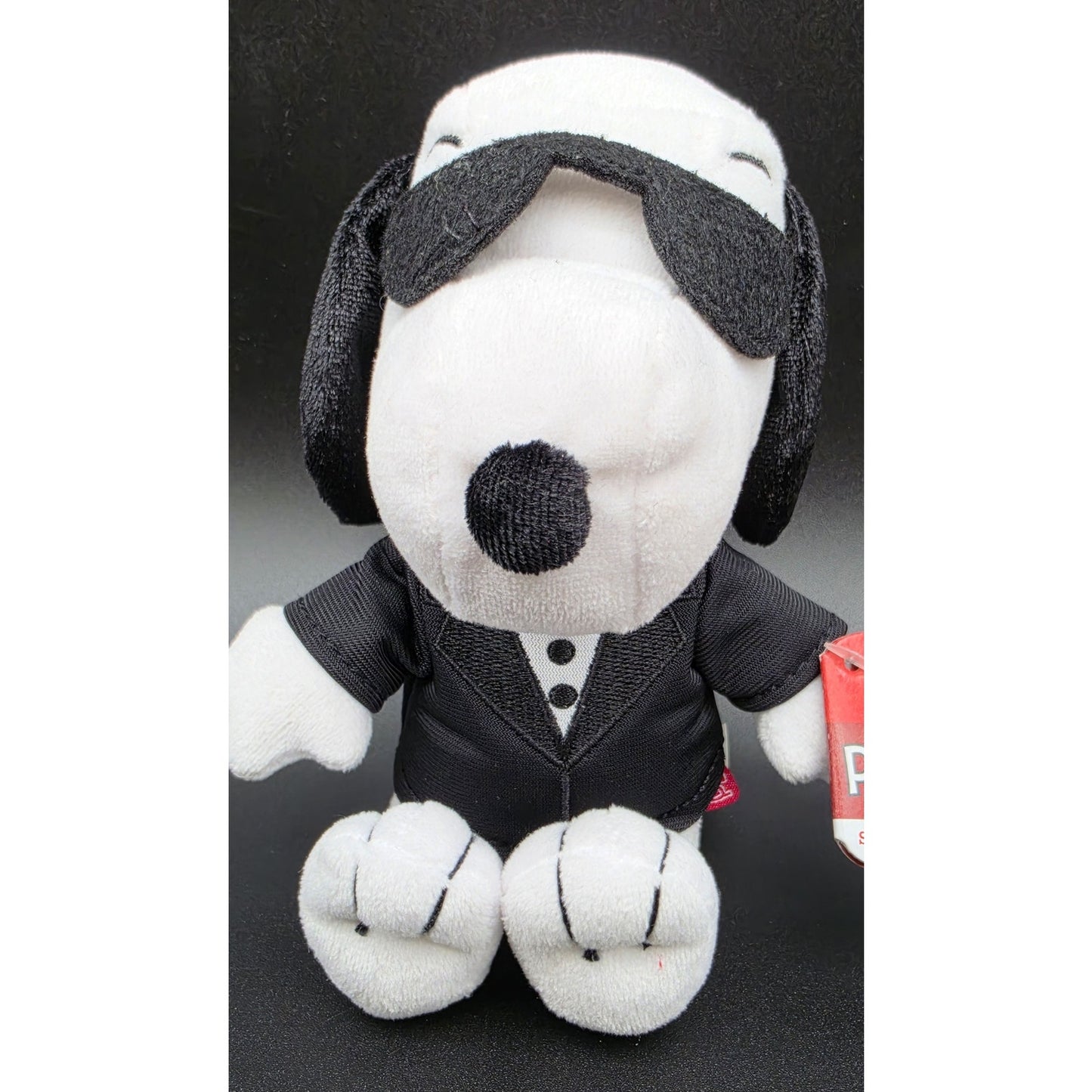 Peanuts Snoopy Plush Set Lot of 4 – Snoopula, Sealed With A Kiss, Agent, Whitman