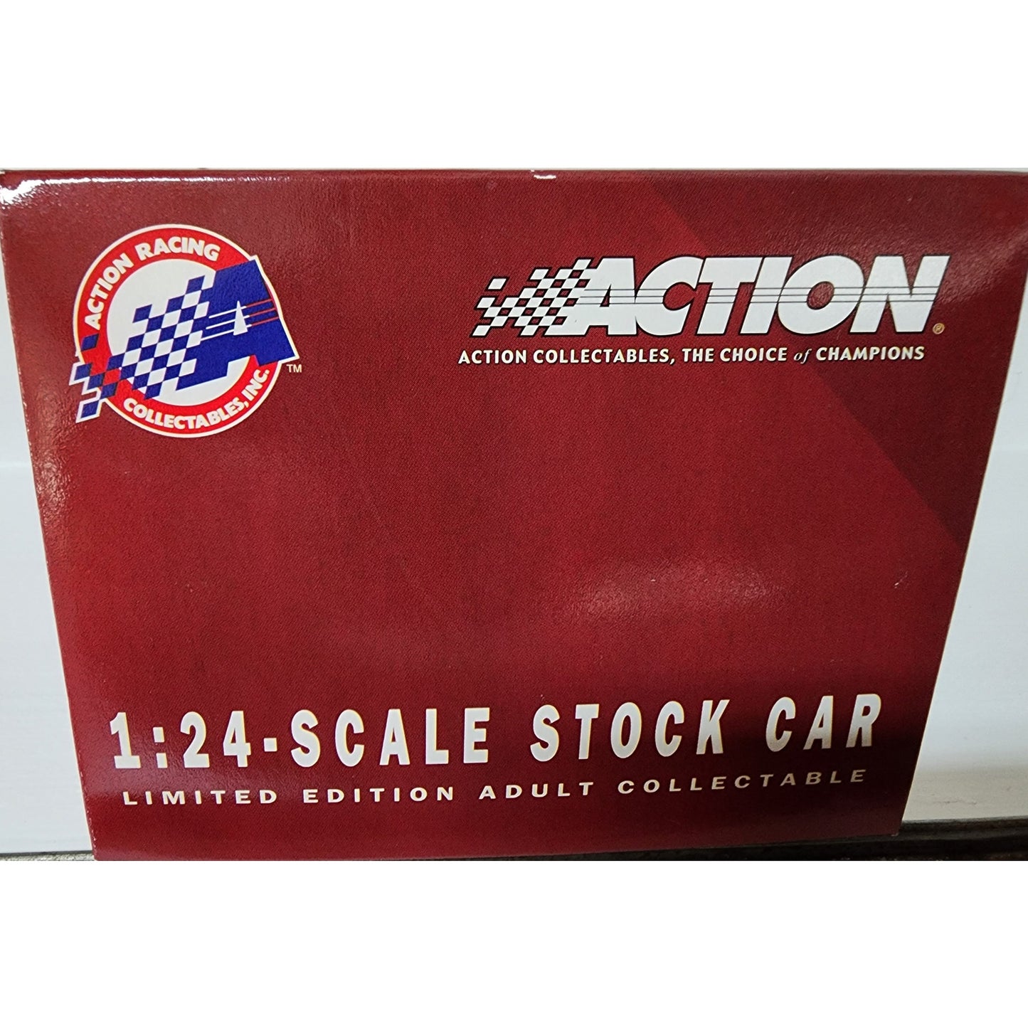 2003 Action 1:24 Jimmie Johnson #48 Lowe’s Power of Pride Monte Carlo Diecast