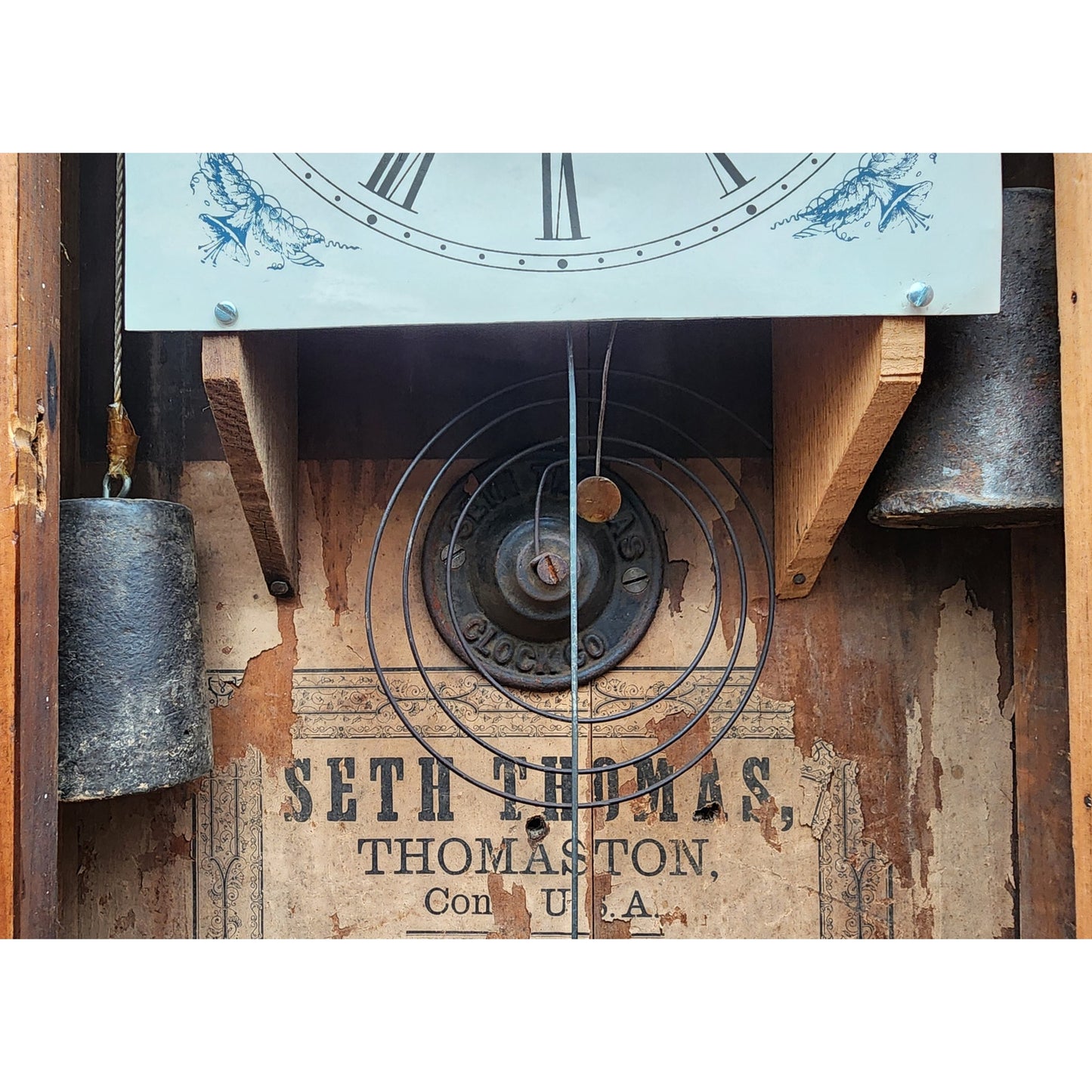 Antique Seth Thomas OG Clock w/ Andrew Jackson Glass, Key & Pendulum
