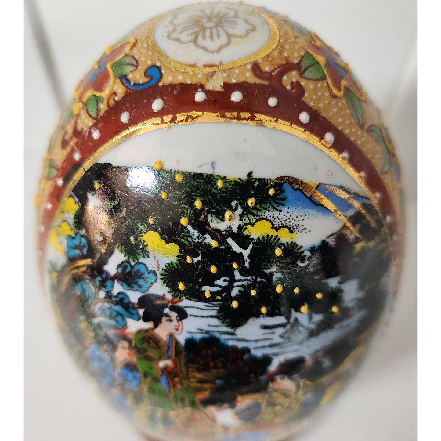 Japanese Porcelain Egg w/ Geisha Garden Scene Gold Gilt Raised Relief -Wood Base