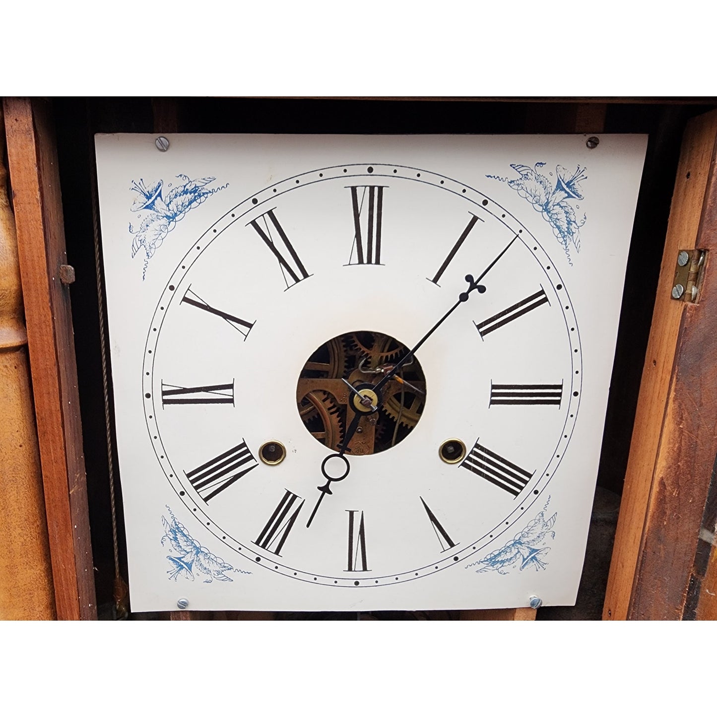 Antique Seth Thomas OG Clock w/ Andrew Jackson Glass, Key & Pendulum