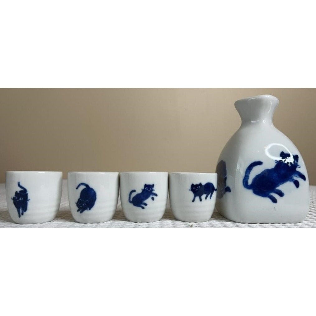 Kotobuki Japanese Midnight Blue Cat Sake Set w/ Box – 5pc Ceramic Like New VTG