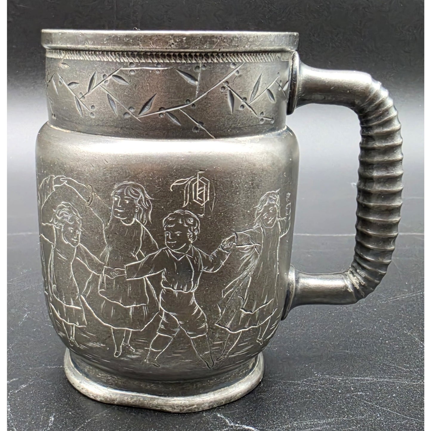 Antique Derby Silver Co Quadruple Plate Engraved Children Ring Dance Mug Cup 67