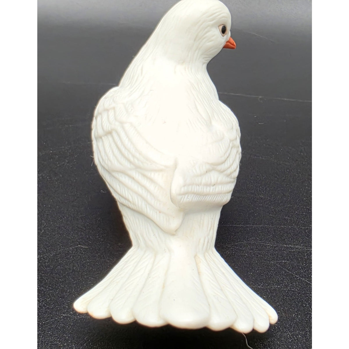 Vintage Homco Porcelain White Doves Pair Figurines #8856 Taiwan Love Birds Set