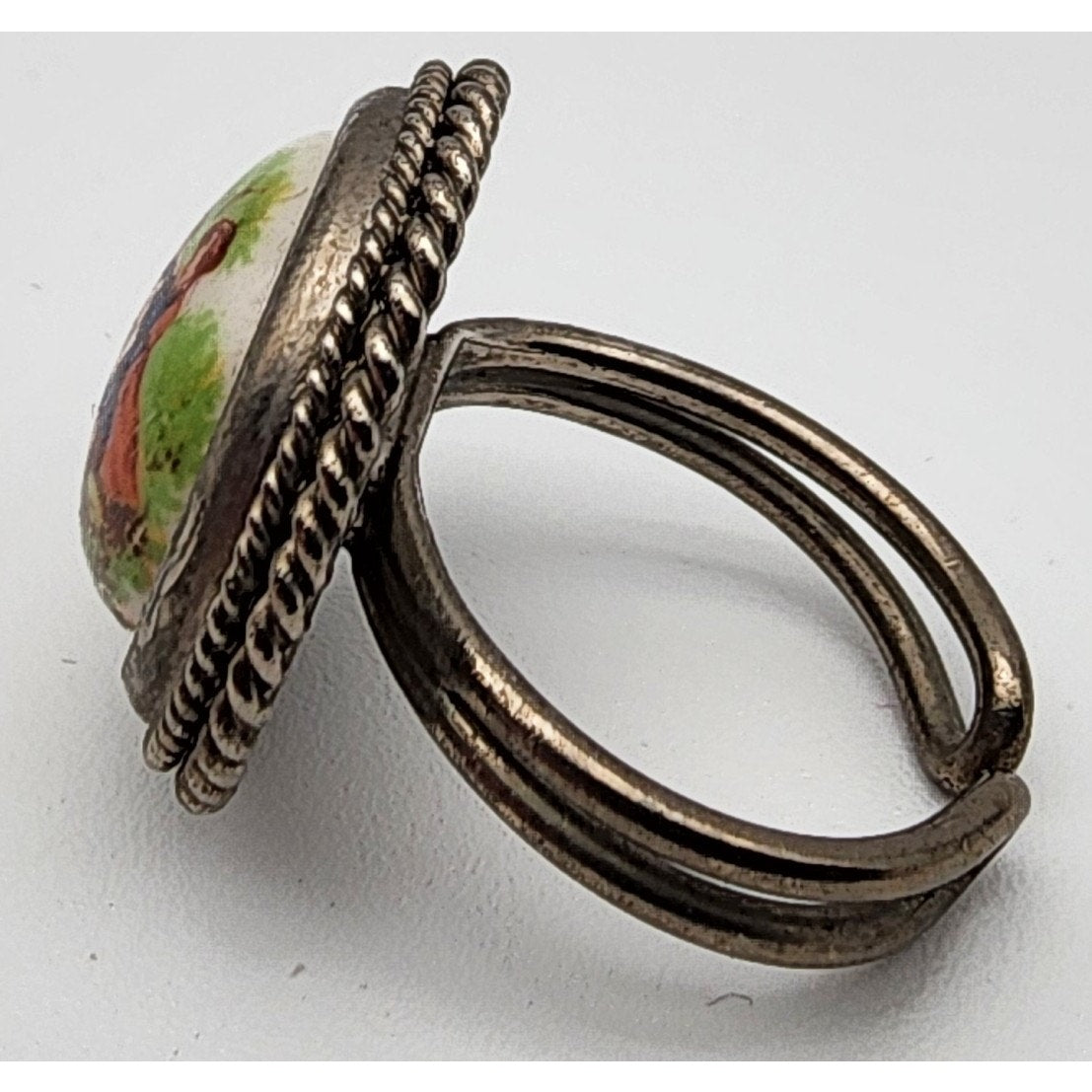 Vintage Italian Adjustable Ladies Ring Hand-Painted Scene Rope Border