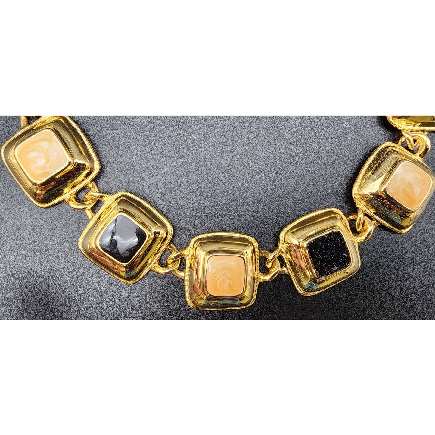 Lot of 4 Vintage Gold Tone Necklaces Mixed Styles Elegant Women’s Jewelry