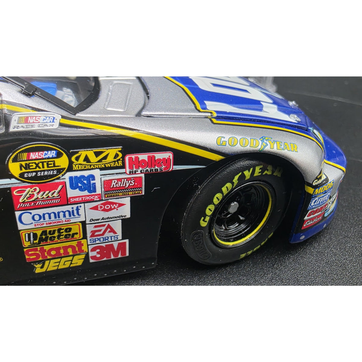 2007 Jimmie Johnson #48 Lowe's '57 Chevy Elite 1:24 Diecast RCCA Owner's Club