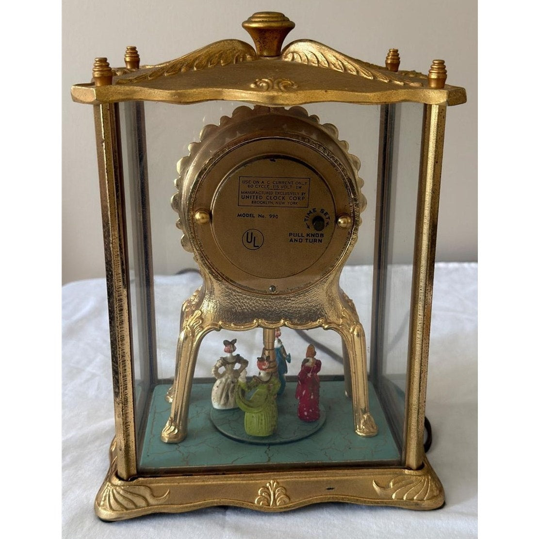 Vintage United Model 990 Brass Clock w/ Dancing Figurines & Glass Case Works