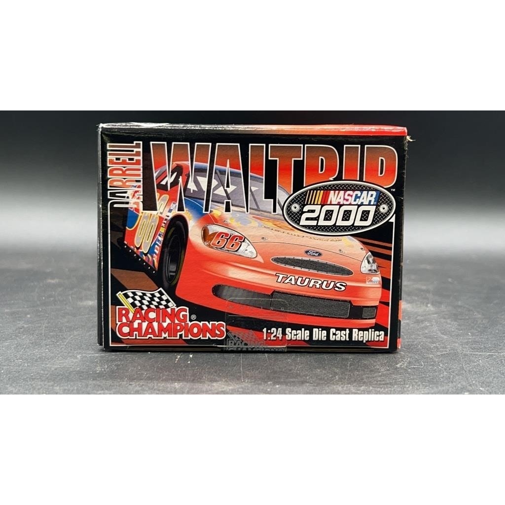 2000 Racing Champions NASCAR #66 D. Waltrip Big K Route 66 1:24 Taurus Die-Cast