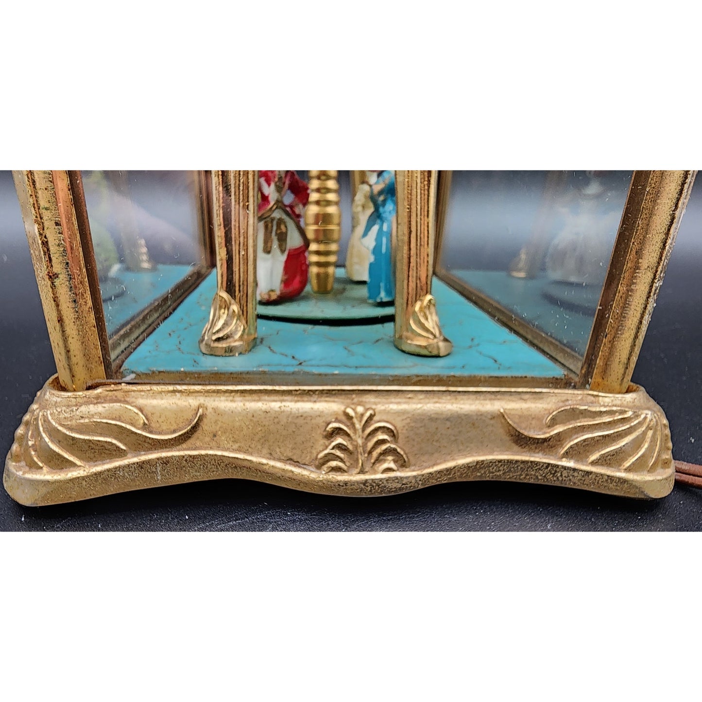 Vintage United Model 990 Brass Clock w/ Dancing Figurines & Glass Case Works