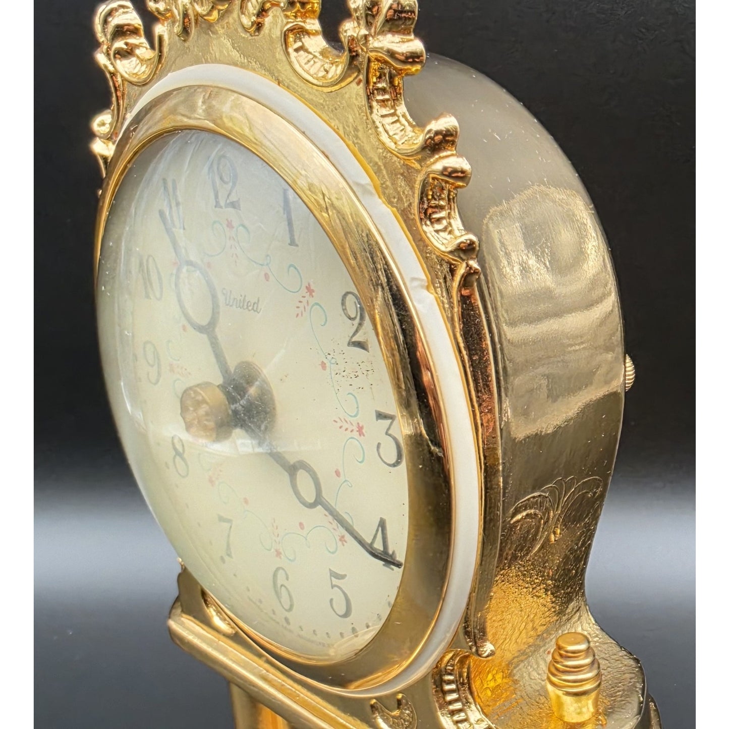 Vintage United Model 975 Brass Anniversary Clock w/ Glass Dome Works Beautifully Rare