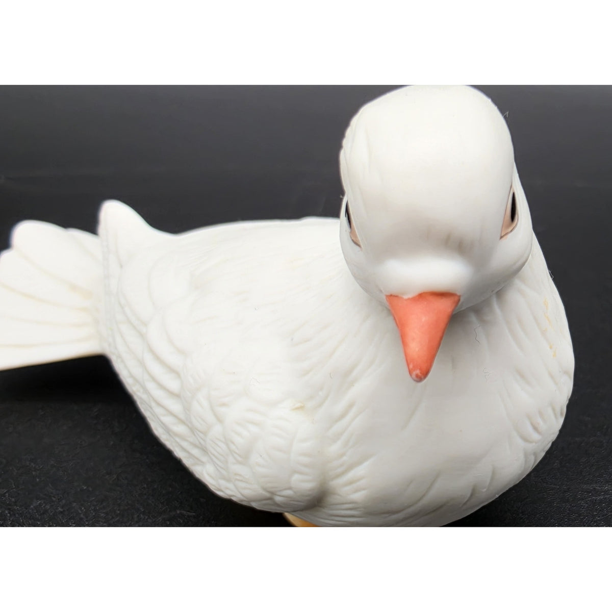 Vintage Homco Porcelain White Doves Pair Figurines #8856 Taiwan Love Birds Set
