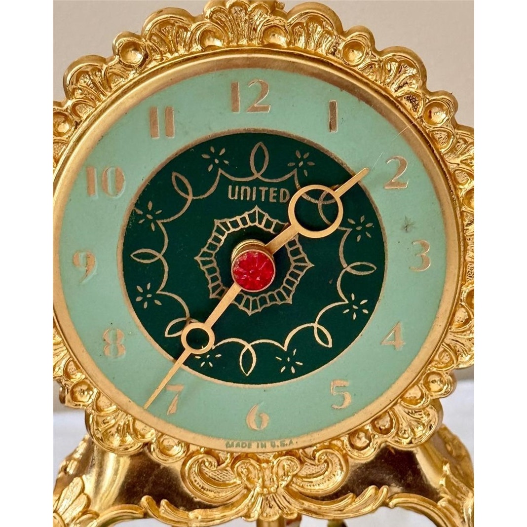 Vintage United Model 990 Brass Clock w/ Dancing Figurines & Glass Case Works