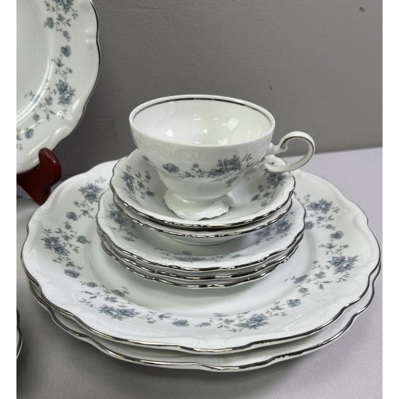 Johann Haviland Bavaria Germany Blue Garland China Set – 16 Pc, Vintage