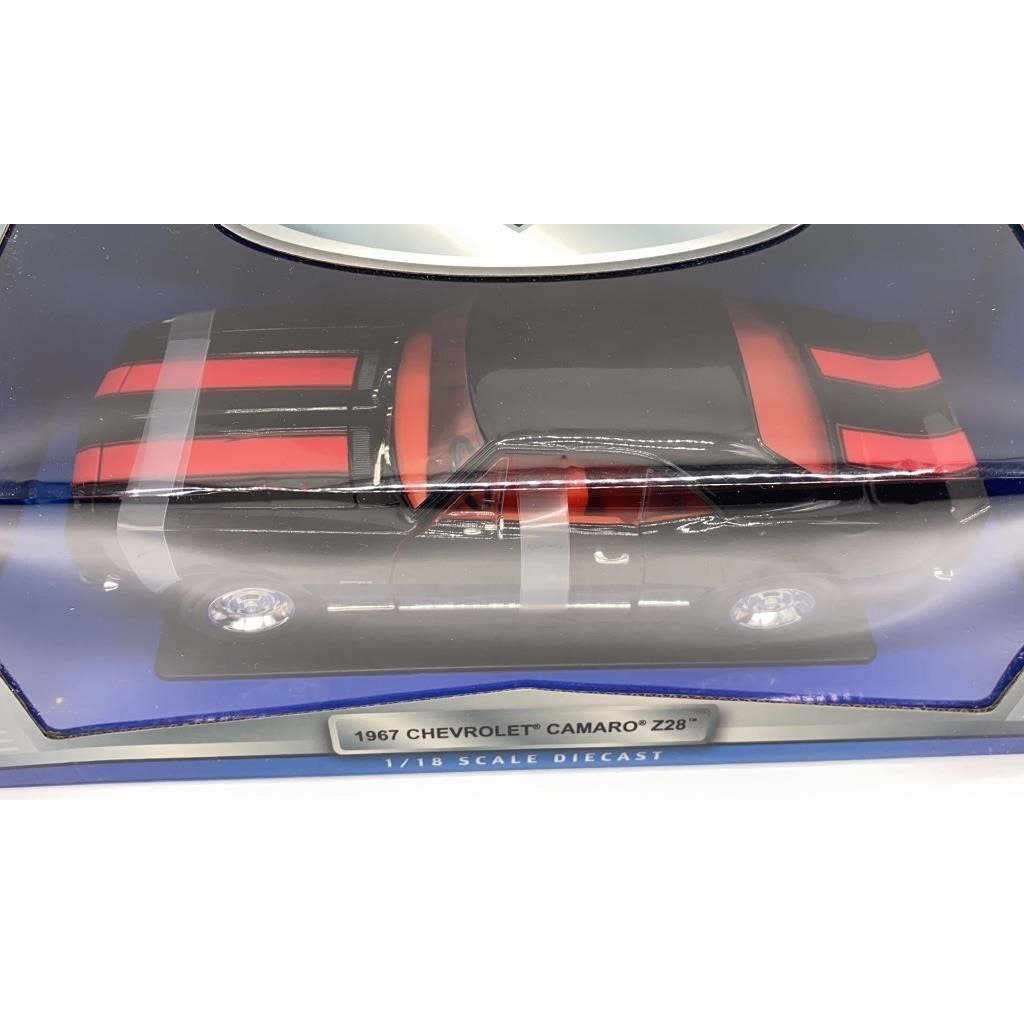 1967 Chevy Camaro Z28 1:18 Diecast Yat Ming Collector’s Edition NIB
