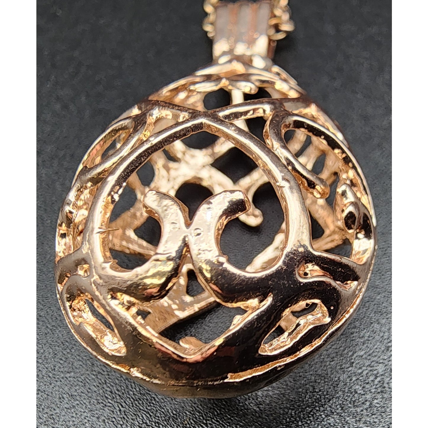Set of 3 Vintage Gold & Rose Gold Necklaces Tassel Filigree Pendant Lot - 1980s