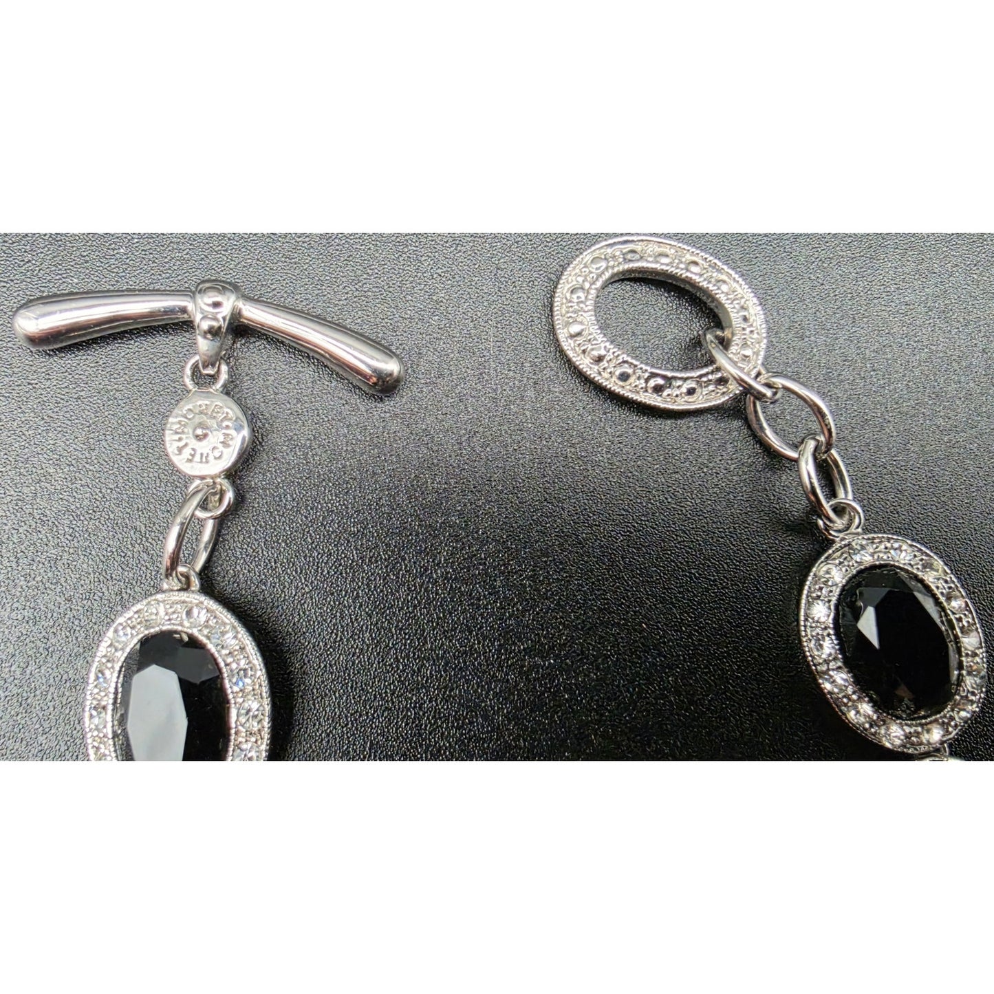 Vintage Monet Silver Oval Link Bracelet 7.75" Toggle Clasp Elegant Shine