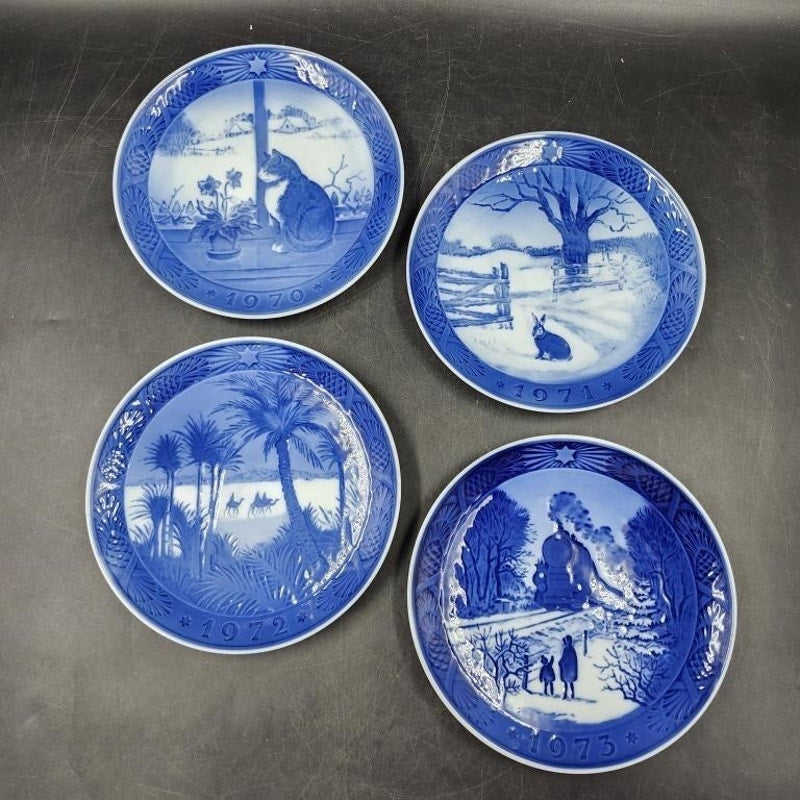 Royal Copenhagen Christmas Plates Full Set 1970–1979 | Blue & White Porcelain | Danish Holiday Collectables