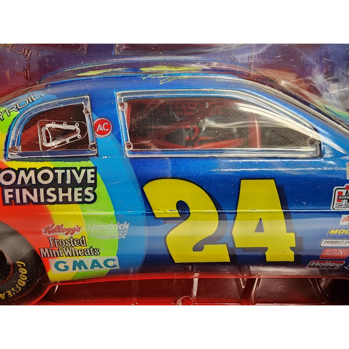 1996 Racing Champions 1/18 Jeff Gordon #24 DuPont Chevy Monte Carlo Die-Cast MIB