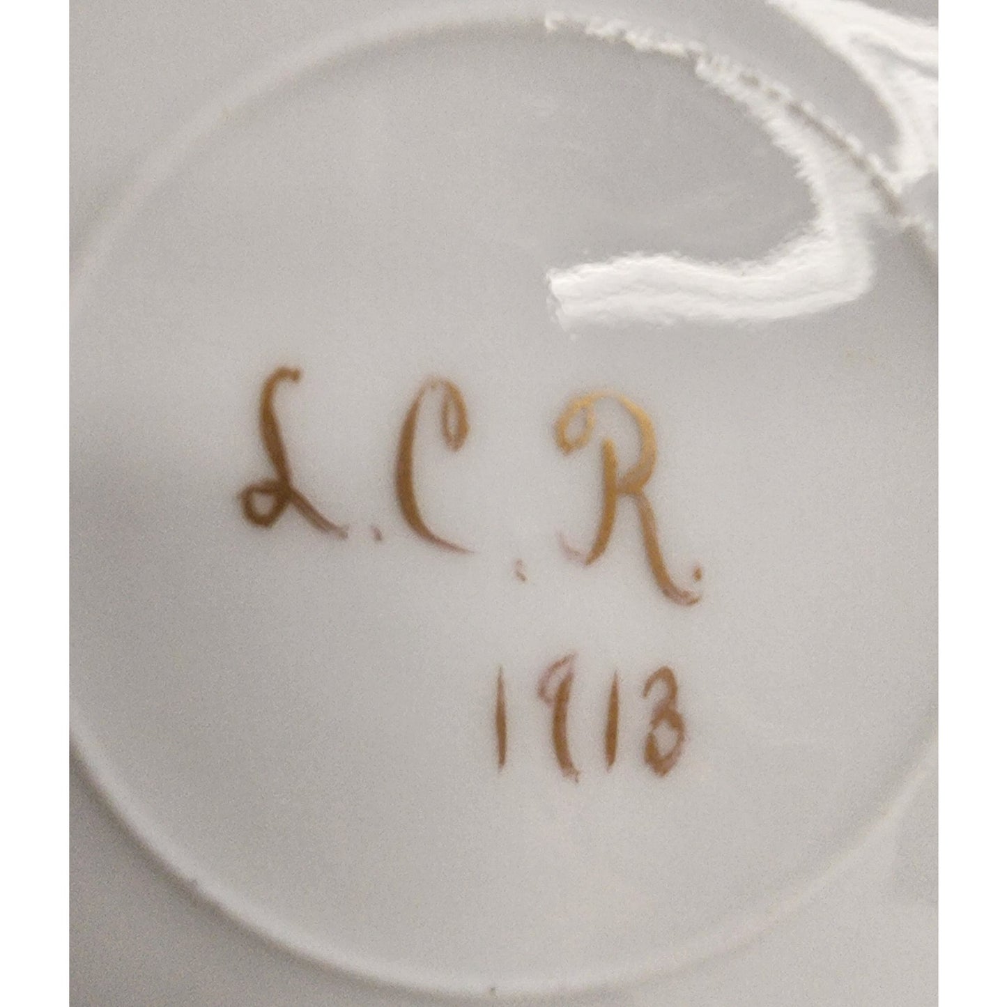 Antique 1918 O.&E.G. Royal Austria HandPainted Plate 8.5" Vienna Floral Gold Rim