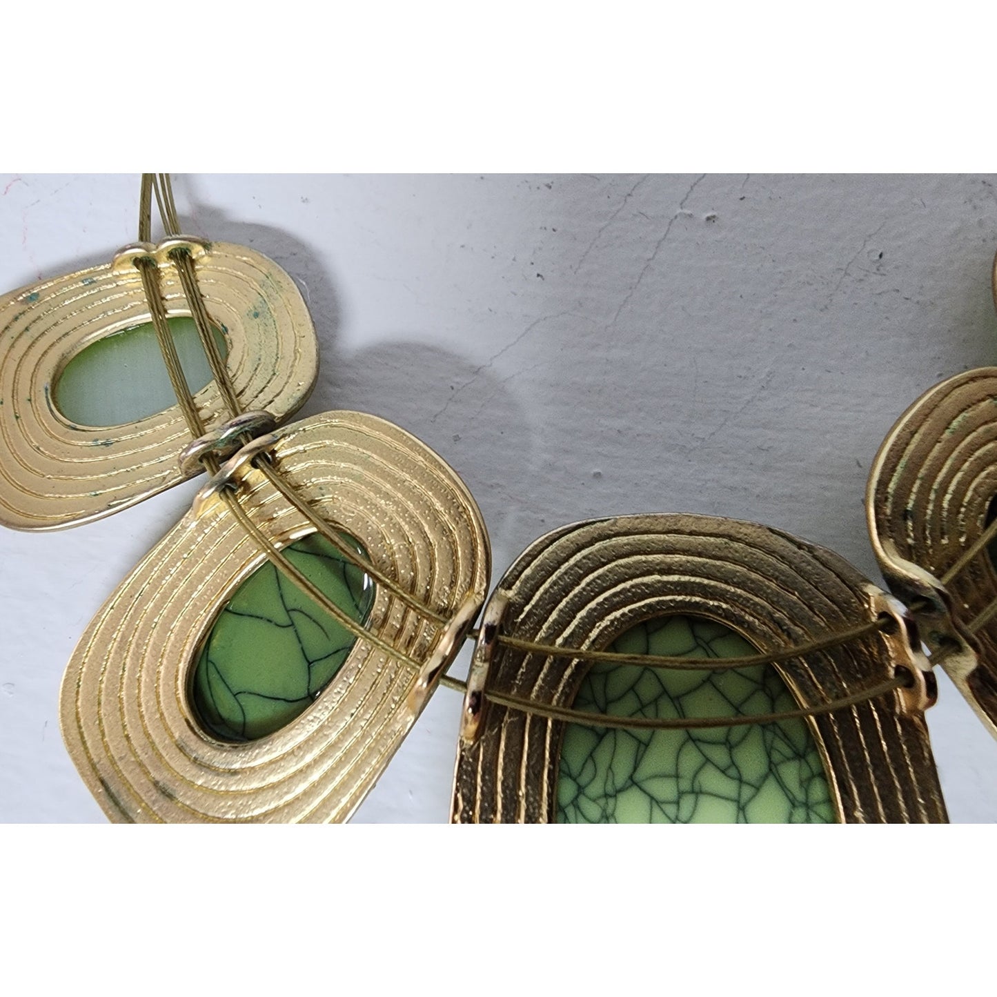 Vintage Green Stone Necklace Goldtone Oval Settings & Sliding Chain Design