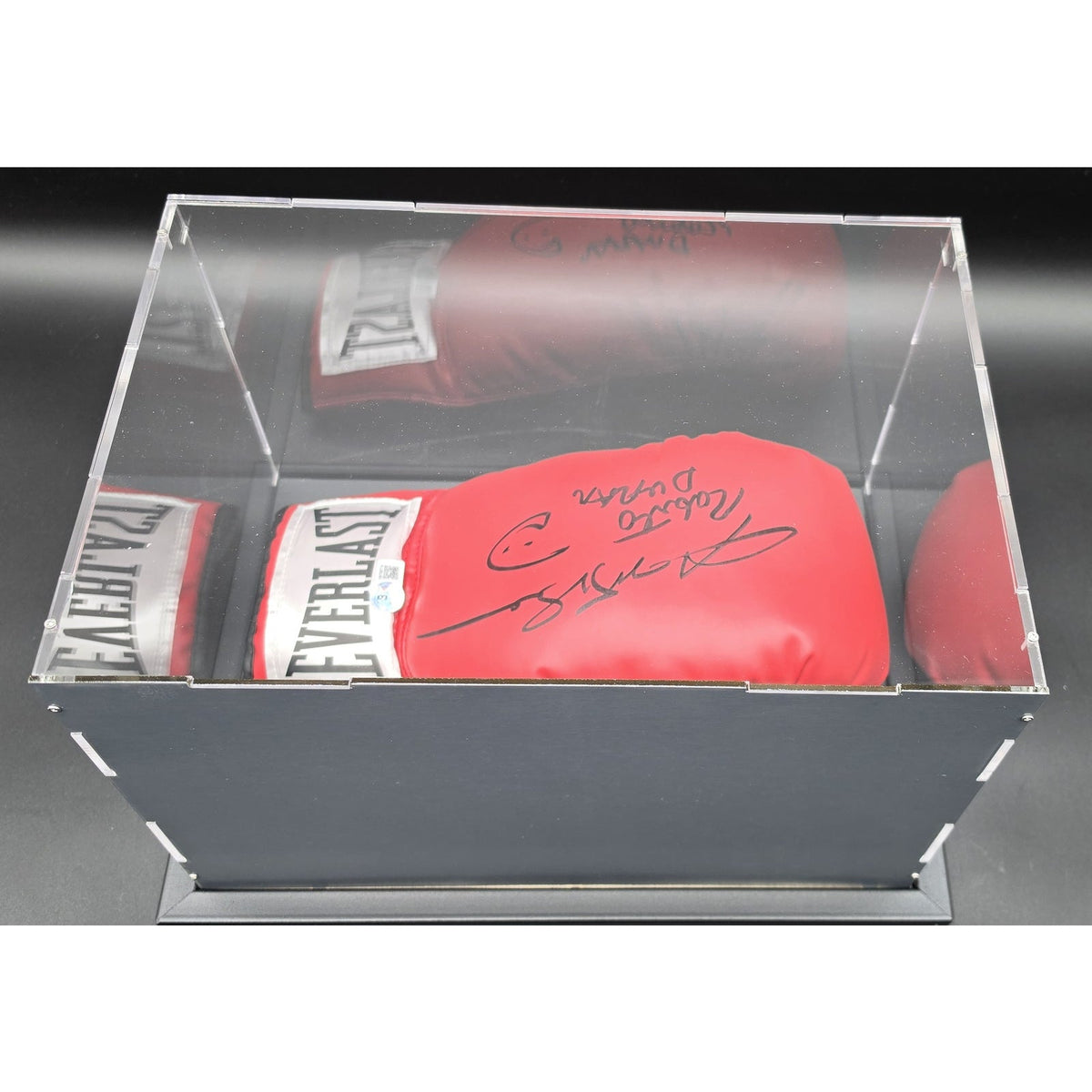 Roberto Duran Signed Everlast Boxing Glove & Framed 8x10 Photo Beckett PAAS COA