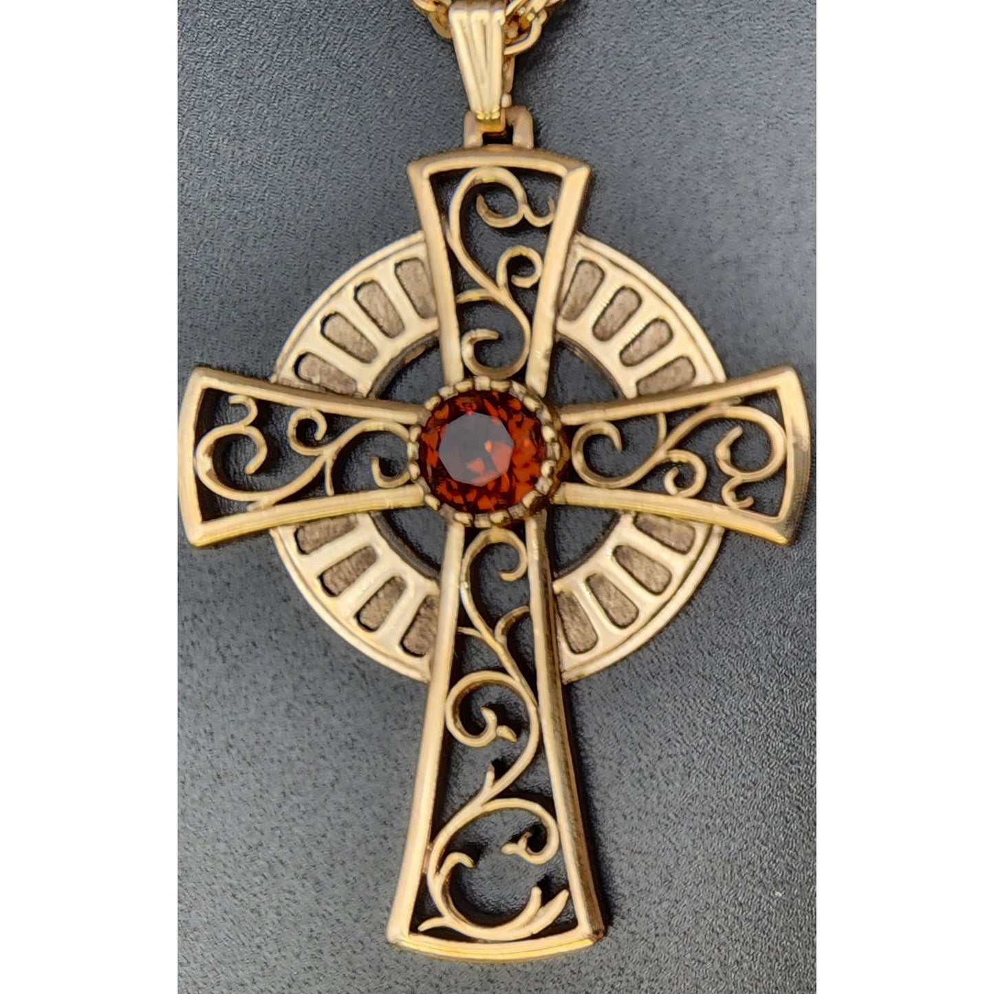 1979 Sarah Coventry Celtic Cross Necklace w/ Amber Gemstone – Limited Edition