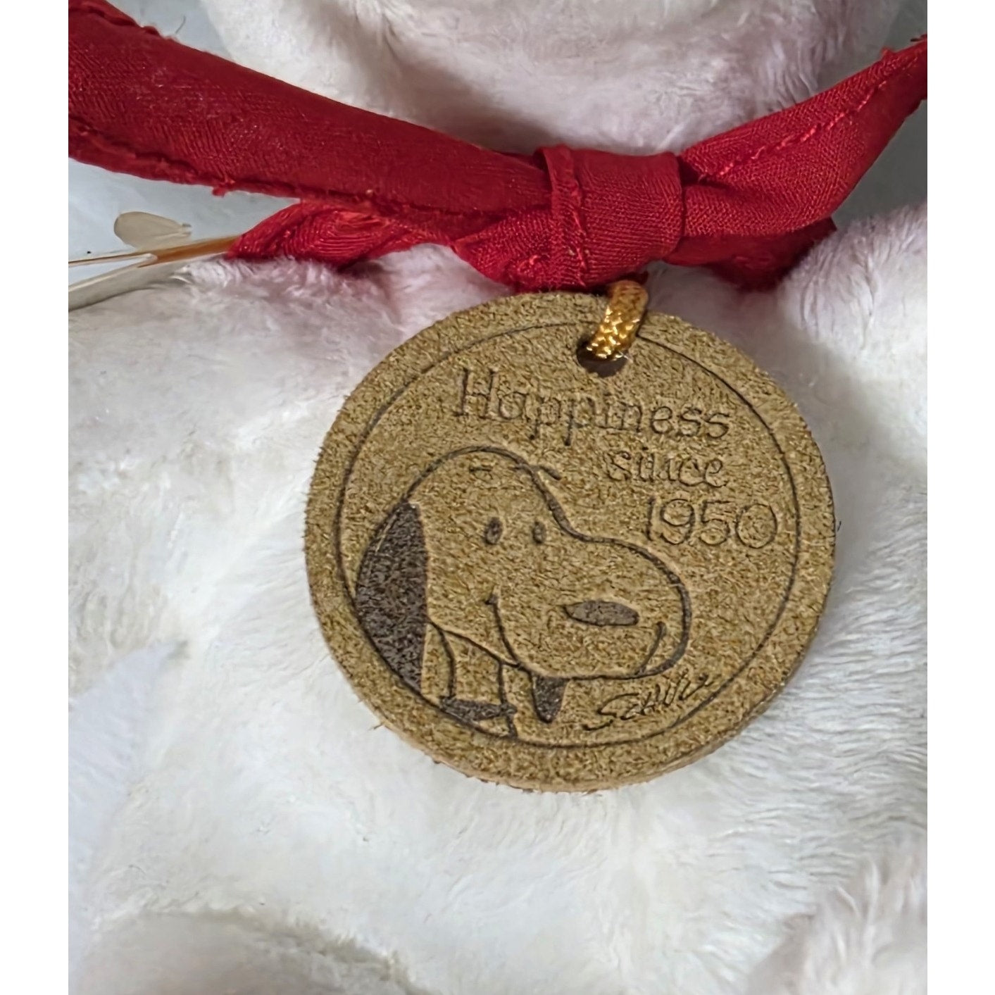 Hallmark Peanuts 2009 Snoopy Plush – Happiness Since 1950, Leather Tag, patina