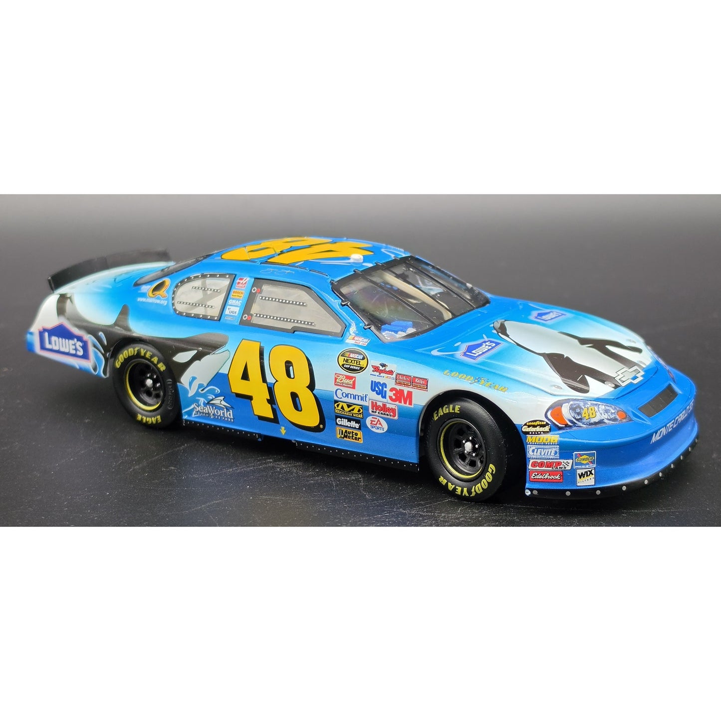 2006 Jimmie Johnson #48 SeaWorld RCCA 1:24 Action Diecast w/ Case & COA