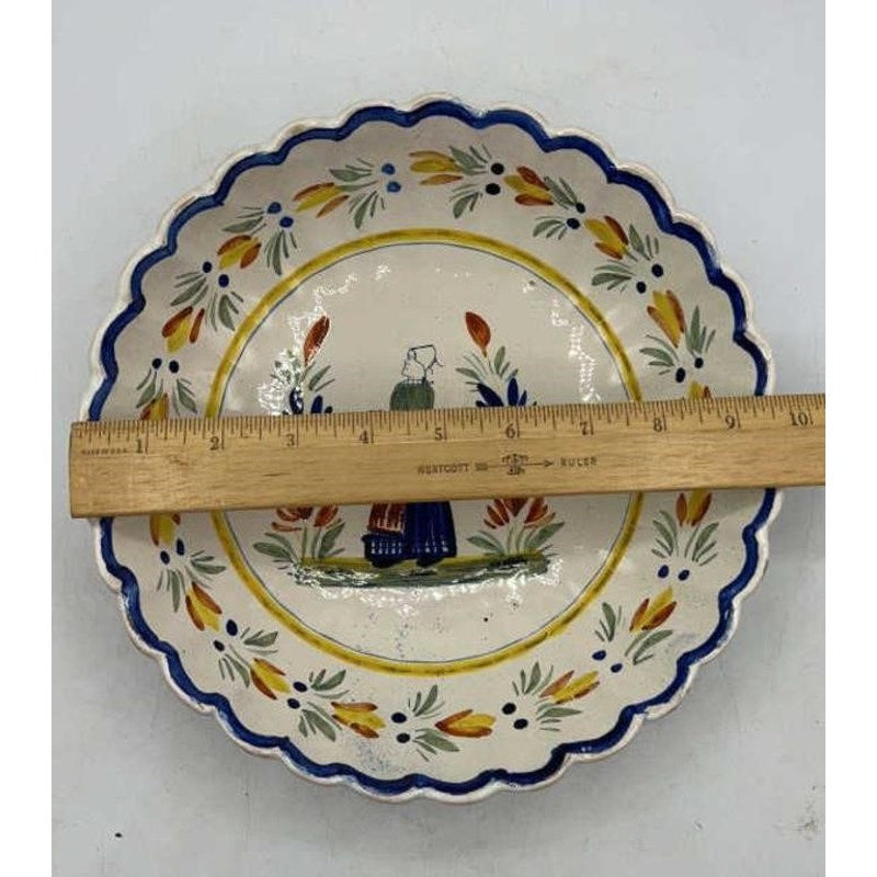 Henriot Quimper Fleuri Bretonne Scalloped Deep Dish French Faience Hand Painted