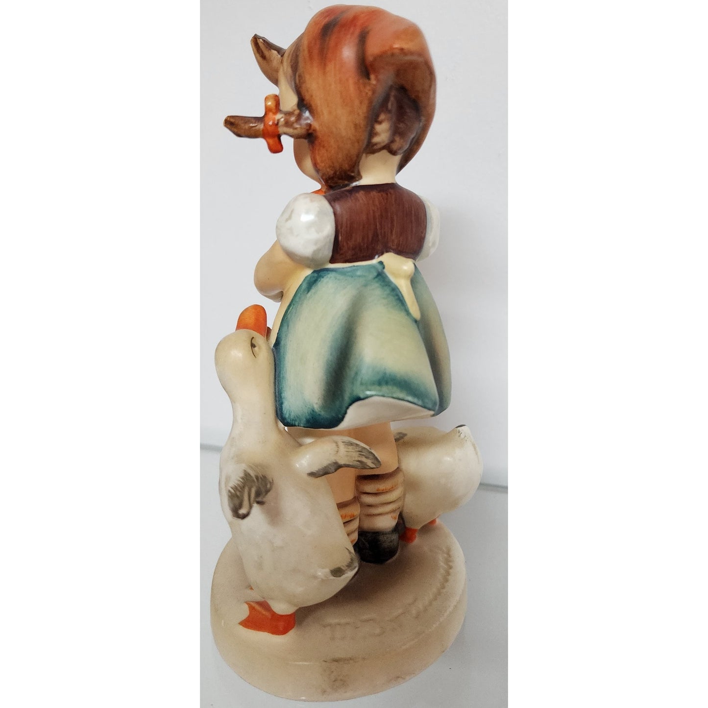 Hummel Goebel Figurine “Be Patient” TMK-2 Full Bee Girl with Ducks 1950s 6.5"