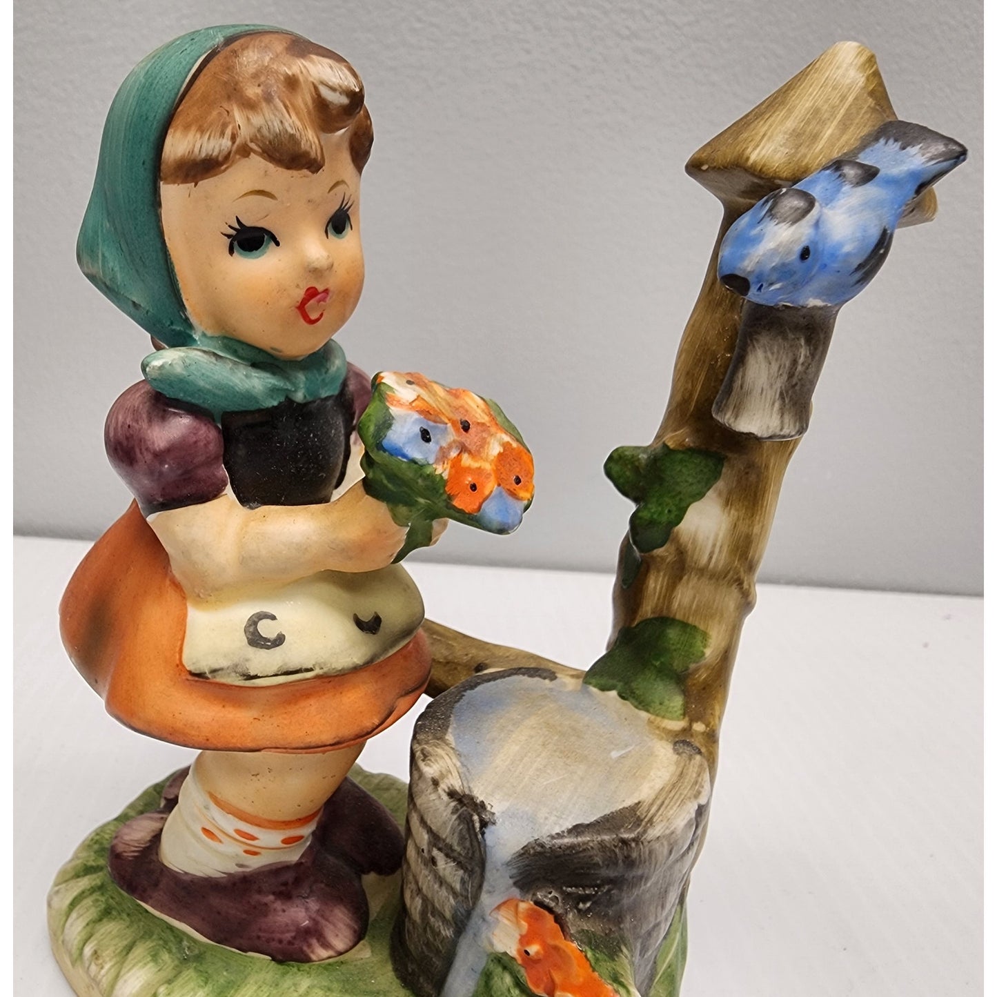 Vintage Norcrest Japan Boy & Girl Figurine Pair Hand Painted 4.75" Collectible