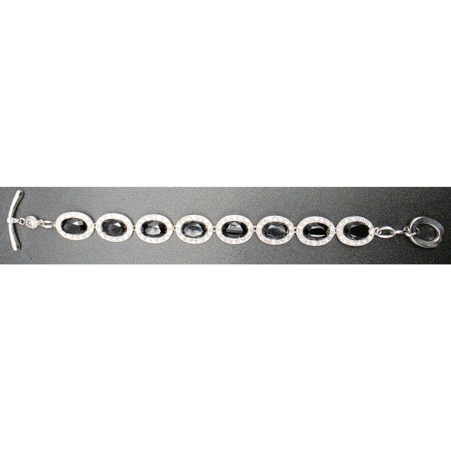 Vintage Monet Silver Oval Link Bracelet 7.75" Toggle Clasp Elegant Shine