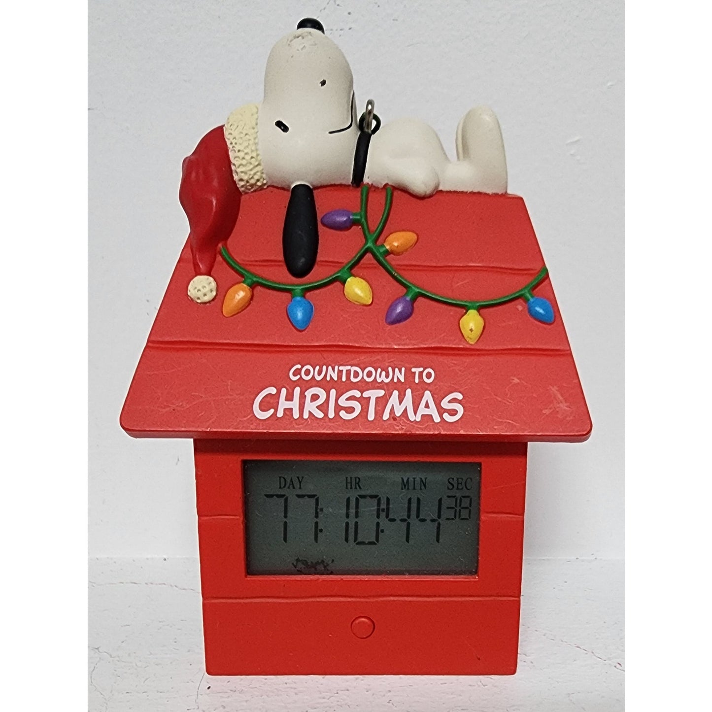 Hallmark Peanuts Lucy Snoopy Skating Figurine & Snoopy Xmas Countdown Clock