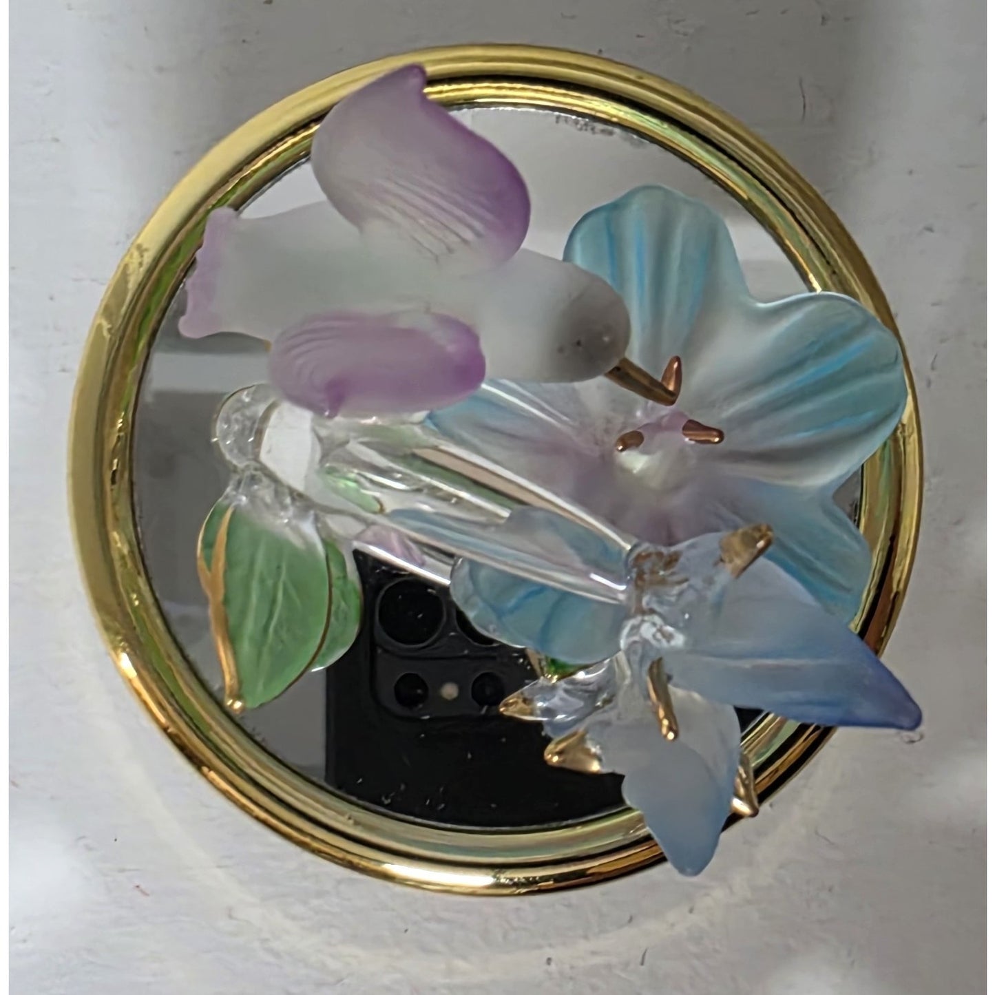 Vintage Mirrored Hummingbird Glass Art Music Box Rotating Gold Trim Plays