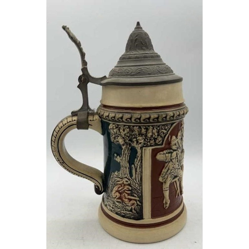 VTG German Beer Stein 0.5L Pewter Lid Relief Scene Marked 1005 Bavaria Style