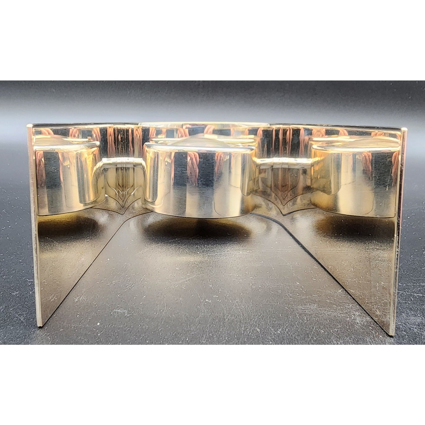 Vintage Italian Brass Arch Desk Clock – Quartz, Sculptural Design, Works Perfectly