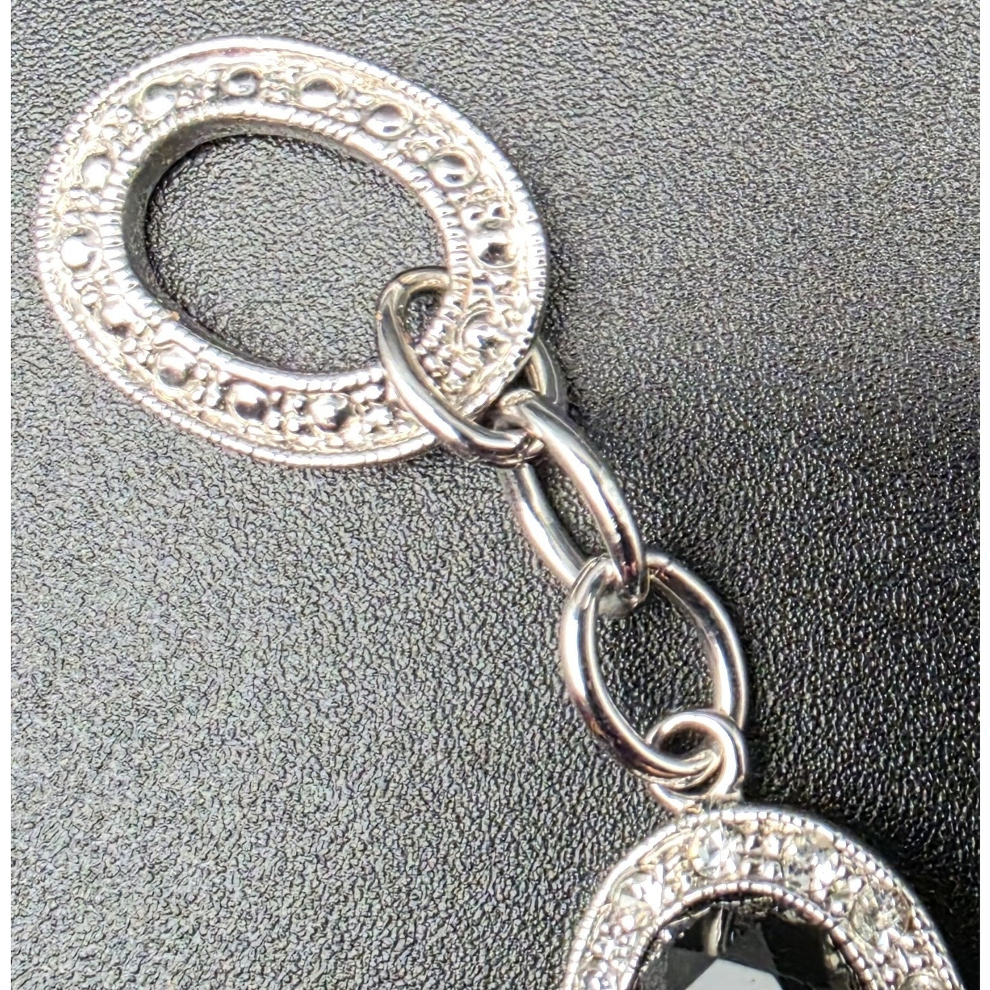 Vintage Monet Silver Oval Link Bracelet 7.75" Toggle Clasp Elegant Shine