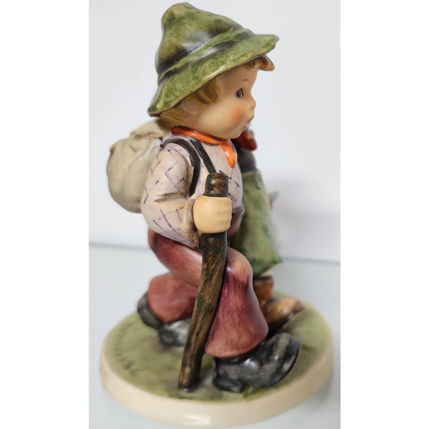 Goebel Hummel #383 “Going Home” Figurine TMK-4 1972 W. Germany 5” Hand Painted