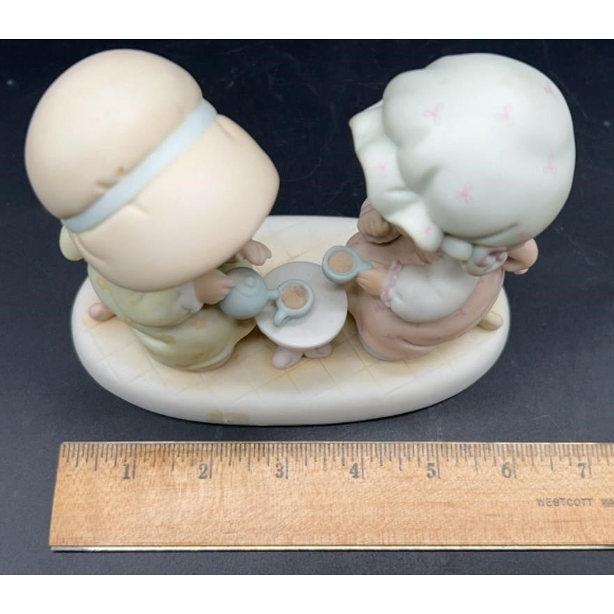 VTG Enesco Precious Moments Figurine 1988 “Friendship Hits The Spot” Tea Party