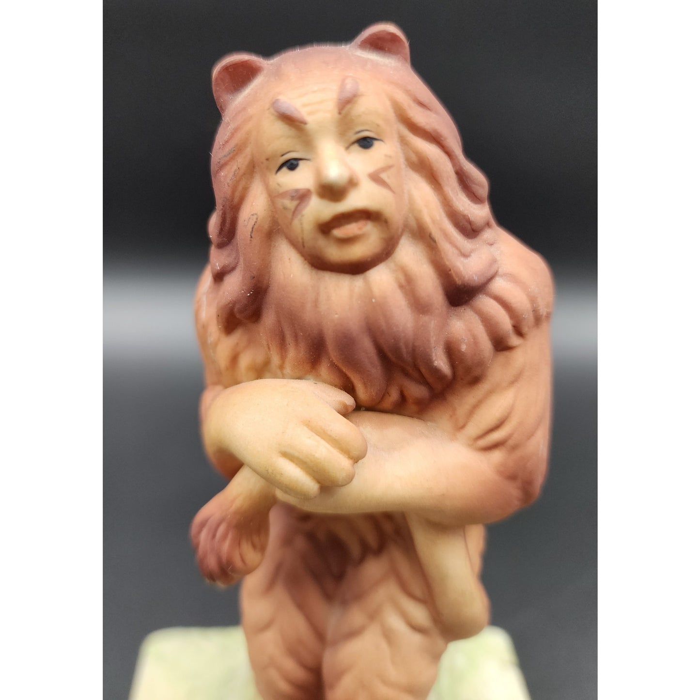 Wizard of Oz Lion Music Box Plays Over the Rainbow Seymore Mann Vint 1981 Korea